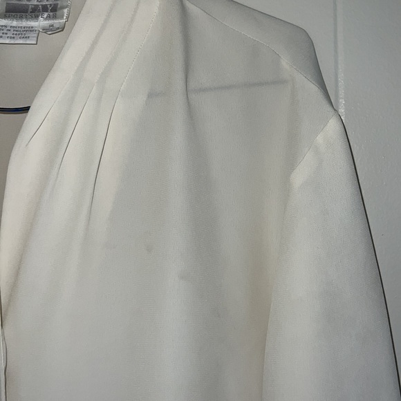 White Buttondown - Picture 2 of 2